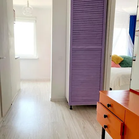 Seaview Flat 公寓 利耶帕亚